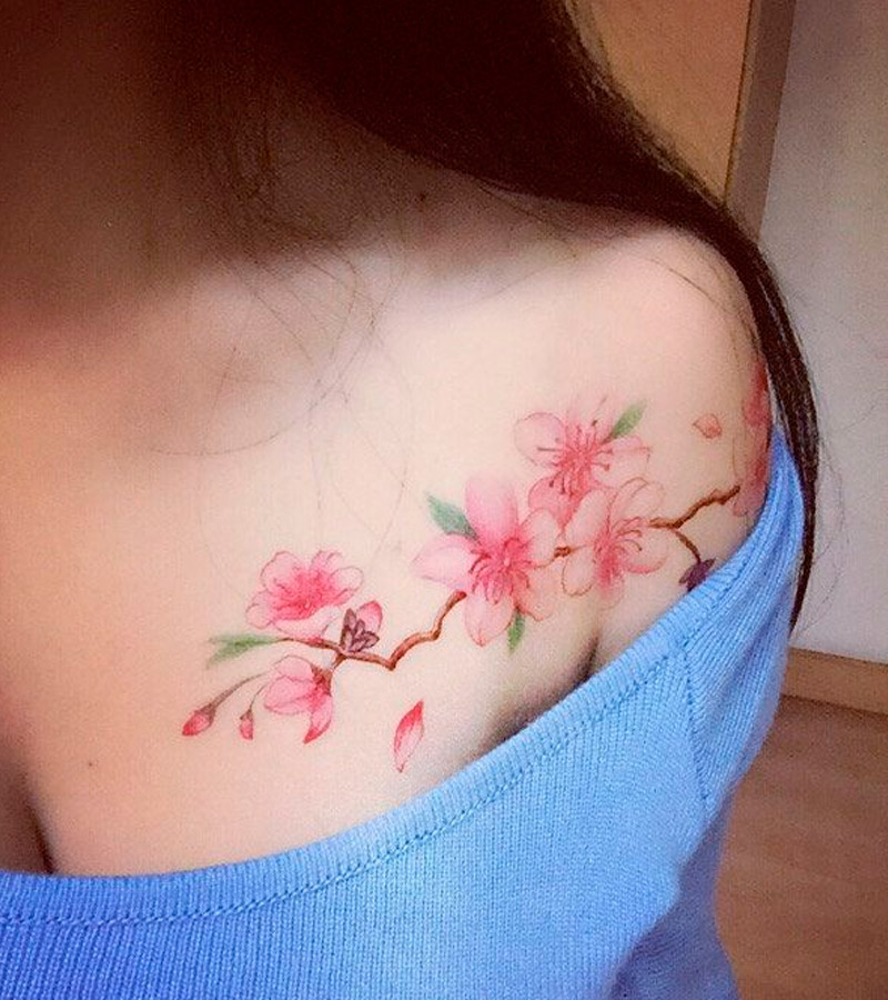 El significado de los tatuajes de flor de cerezo es tan hermoso que querrás  hacerte uno, Estilo de Vida Belleza